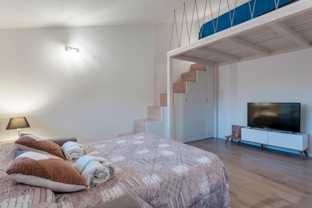 Casa Lugana 19 - Monolocale Con Piscina Direttamente A Lago Sirmione Luaran gambar